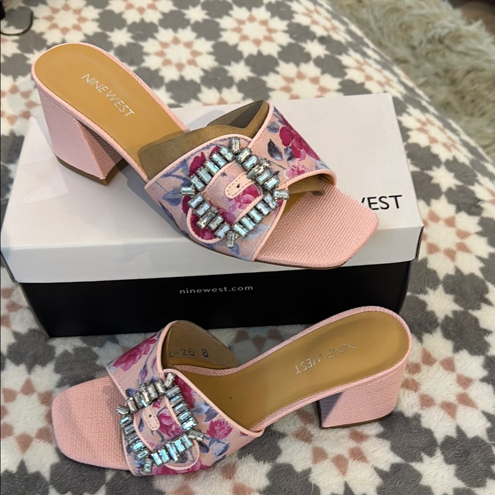 Nine West NWOT Pink Floral Heeled Sandals NIB